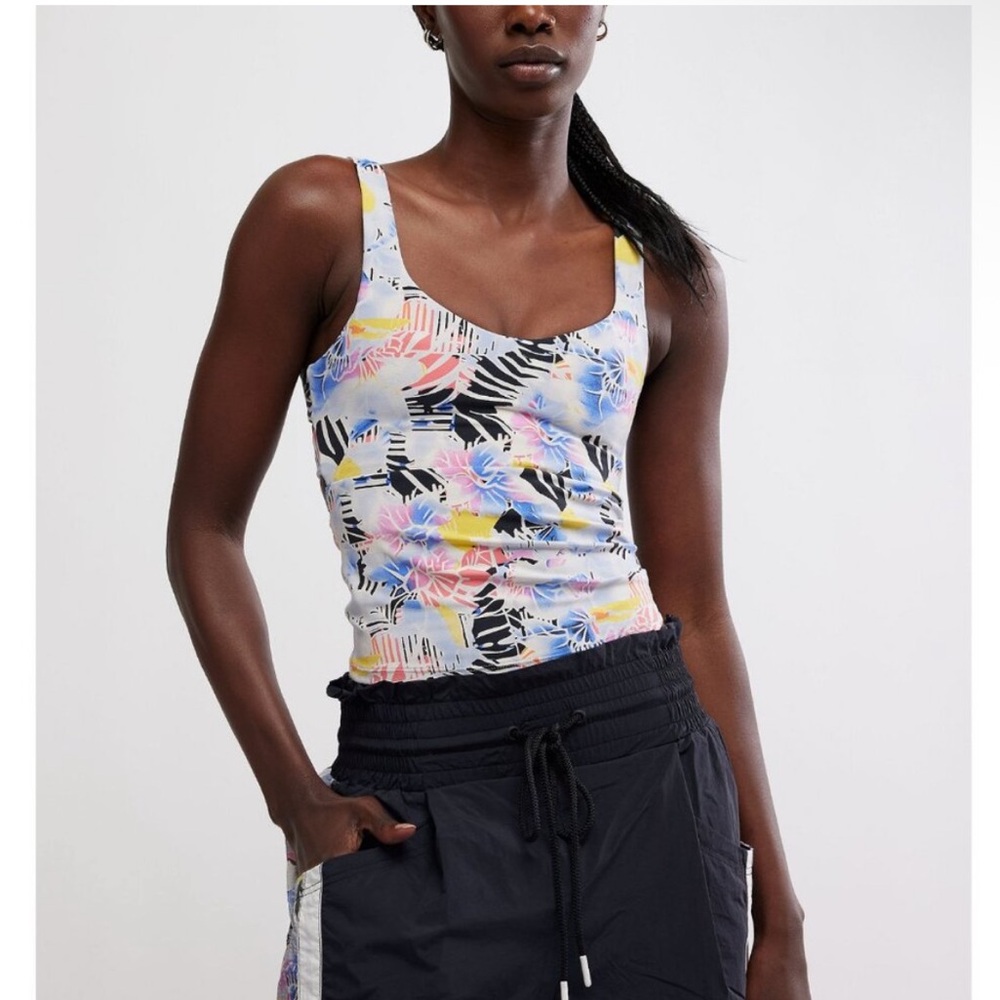 NWOT Free People FP MOVEMENT Never Better Printed Long Tank (size M) - Picture 2 of 16